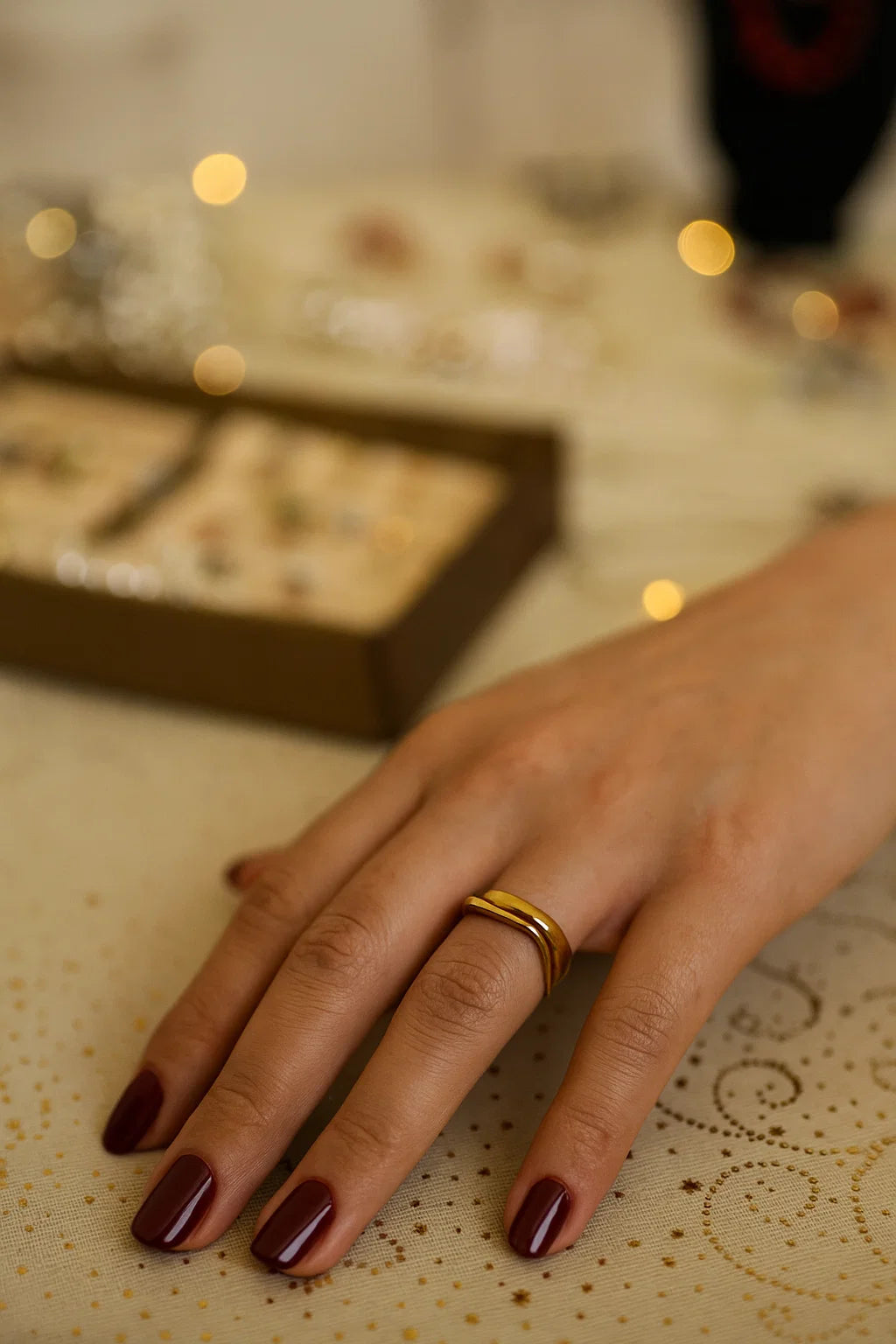 Wave Band Ring