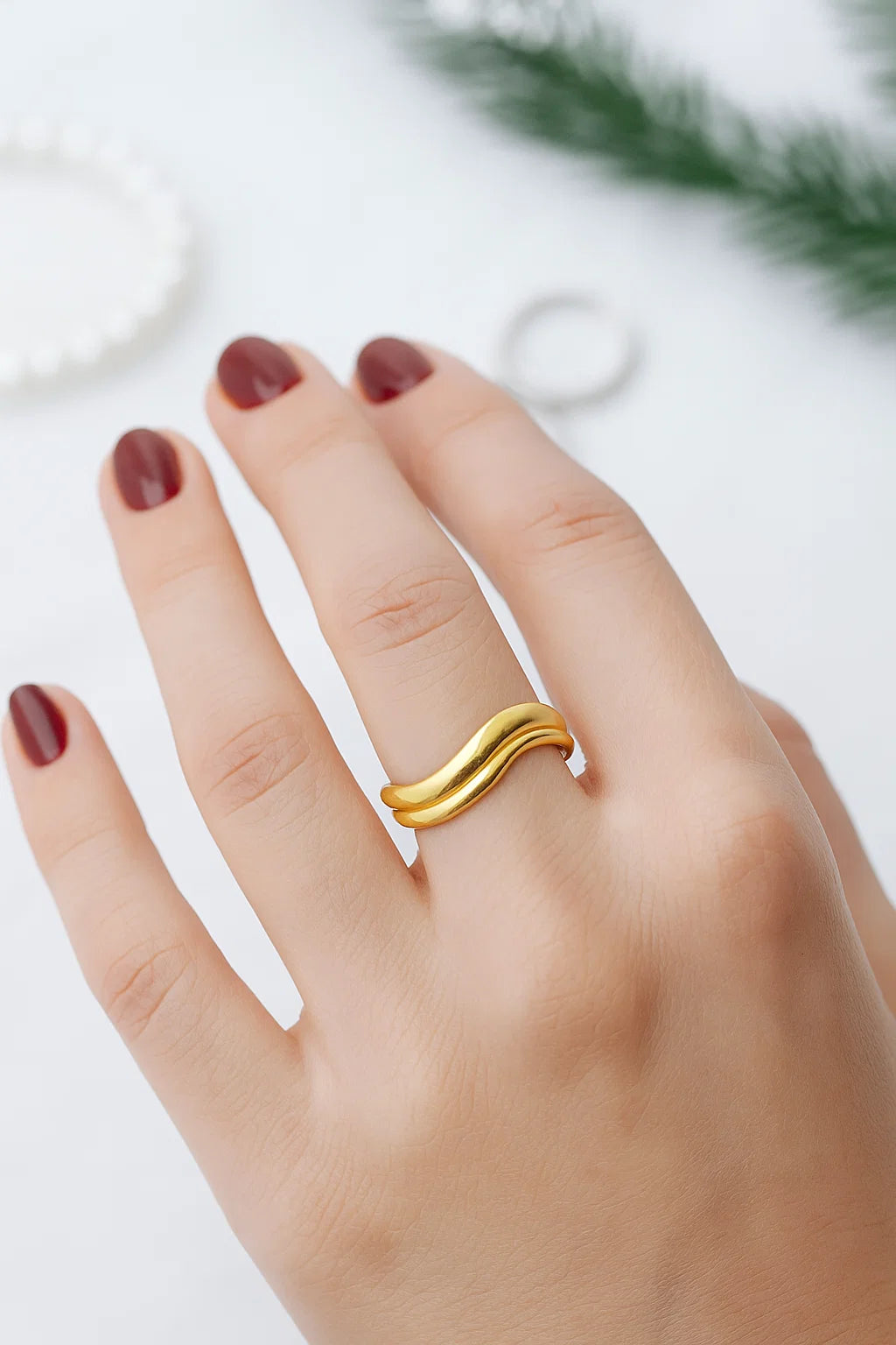 Wave Band Ring